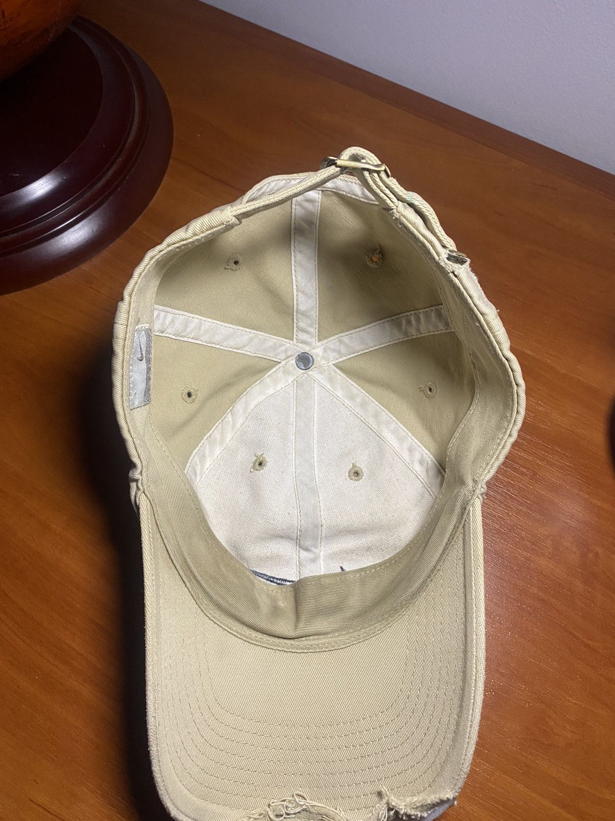 Nike × Vintage ARCHIVE nike vintage Y2K cap distressed beige thrashed 80ss Size ONE SIZE - 10 Thumbnail
