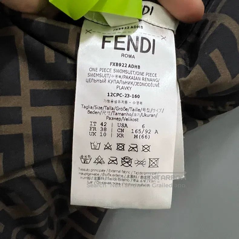 Fendi Fendi Full Print Double F Camouflage One-Piece Swimsuit Size S / US 4 / IT 40 - 4 Thumbnail