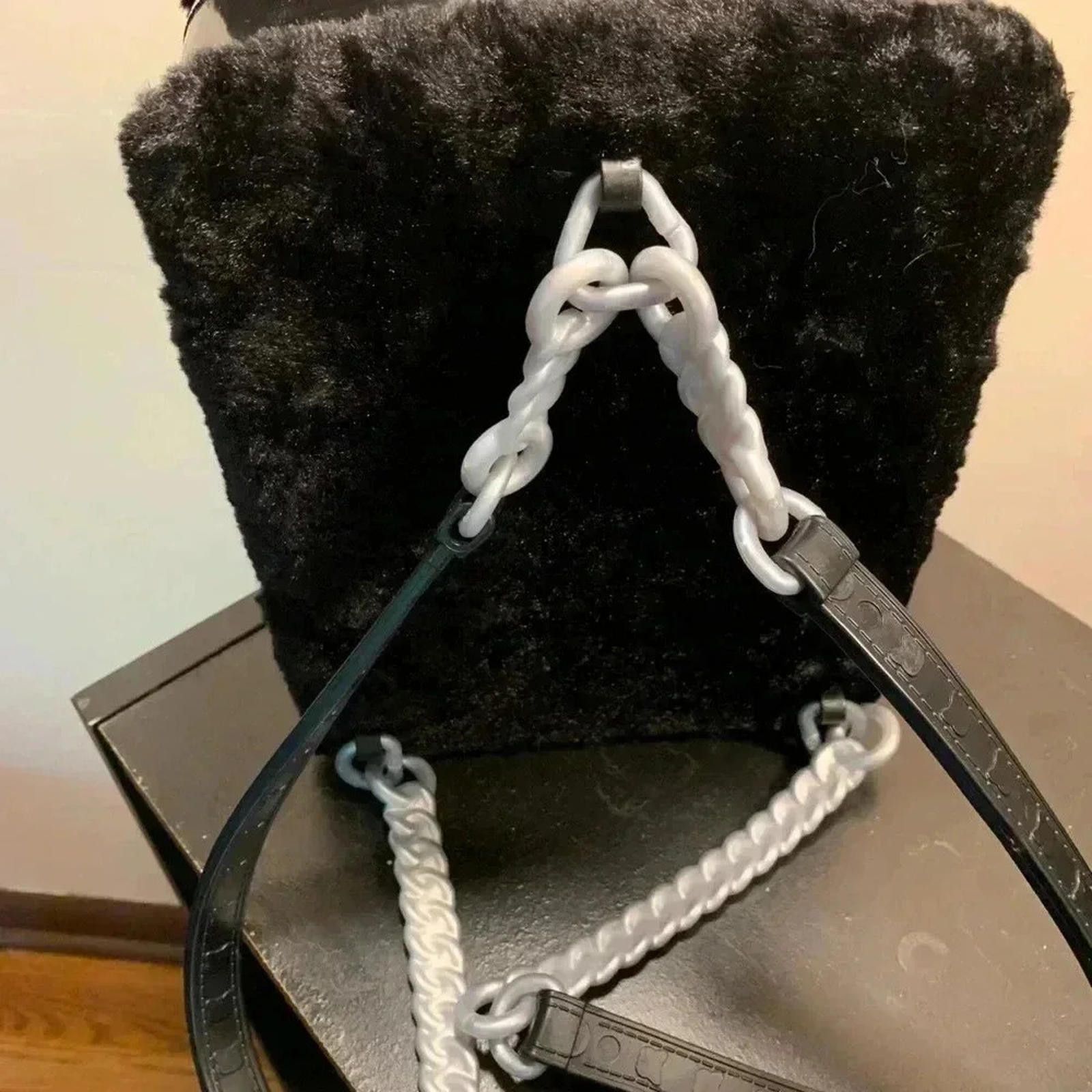 Designer Na Na surprise toys. Cat backpack Size ONE SIZE - 6 Thumbnail