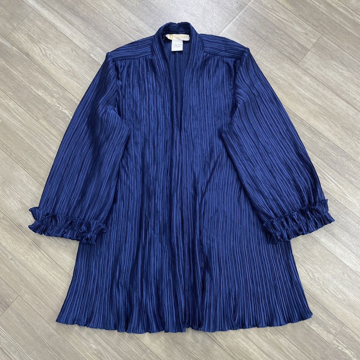 Pleats Please Issey Miyake 2000s Diffusion Pleats Please Issey Miyake Style Cardigans Size XXL / US 16-18 / IT 52-54 - 1 Thumbnail