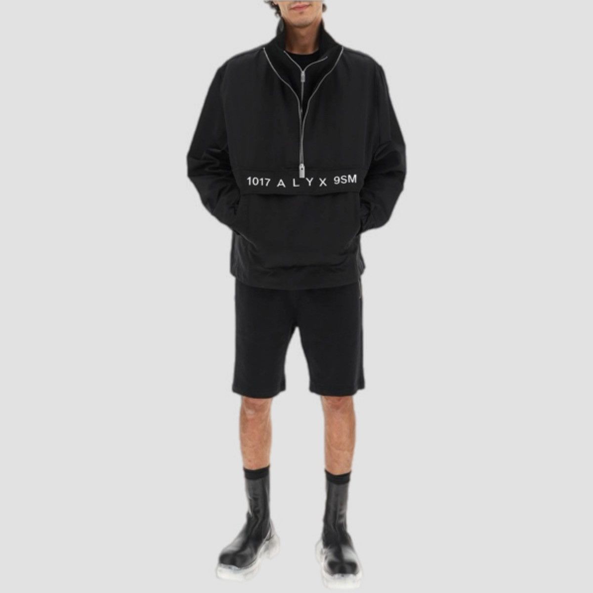 1017 ALYX 9SM 1017 ALYX 9SM Track Windbreaker Size US S / EU 44-46 / 1 - 4 Thumbnail