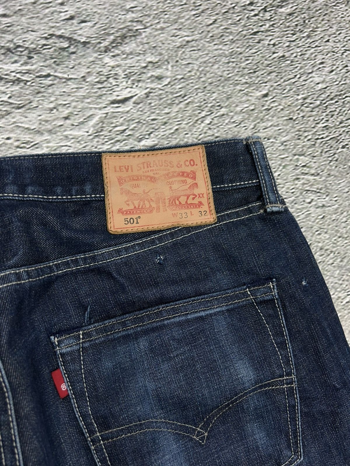 Levi's × Vintage Levi’s 501 vintage navy blue jeans denim pants Size US 33 - 3 Thumbnail