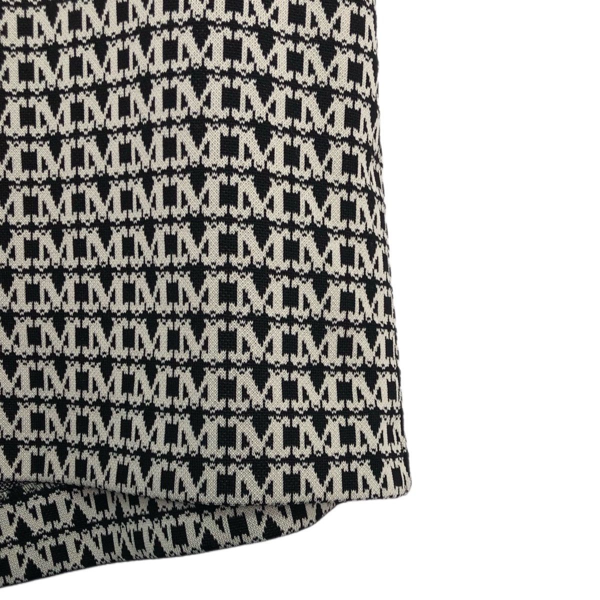 Max Mara MaxMara All Over M Letter Printed Knit Shorts K26WX Size 26" / US 2 / IT 38 - 4 Thumbnail