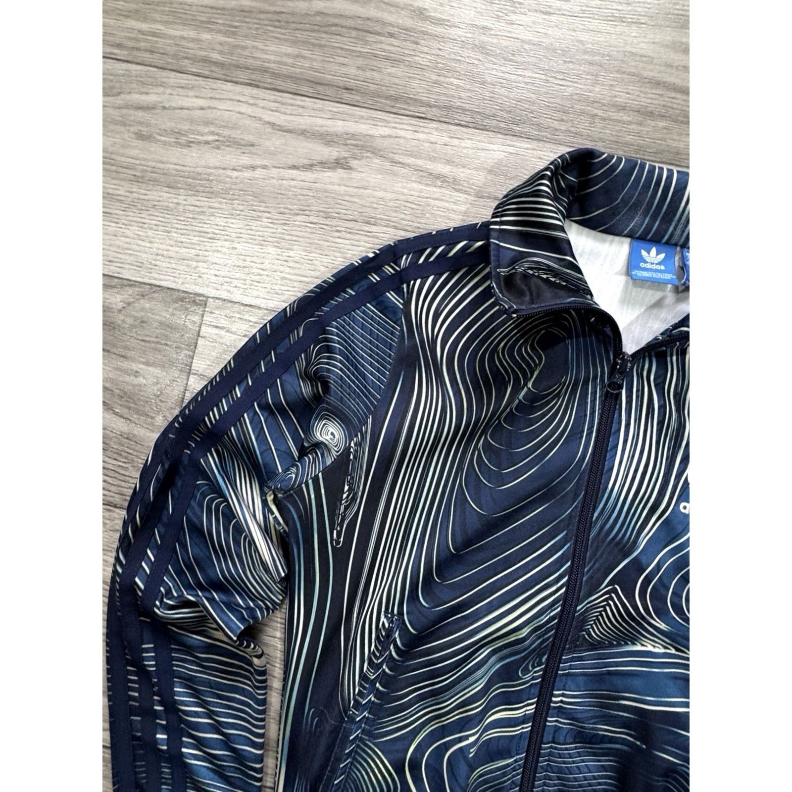 Adidas Adidas Originals Track Jacket Womens XS Multicolor Blue Fire Bird Geology Pattern Shirt Size XS / US 0-2 / IT 36-38 - 5 Thumbnail