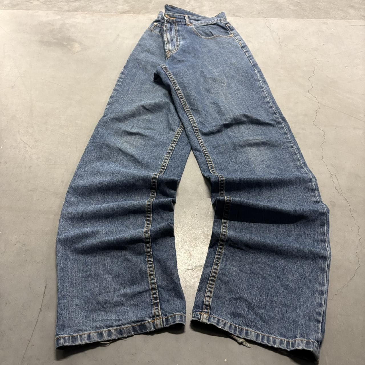 Vintage Crazy Vintage Y2K/2000s Super Baggy Streetwear Workwear Tall Dark Wash Denim Jeans! Size US 32 / EU 48 - 3 Thumbnail
