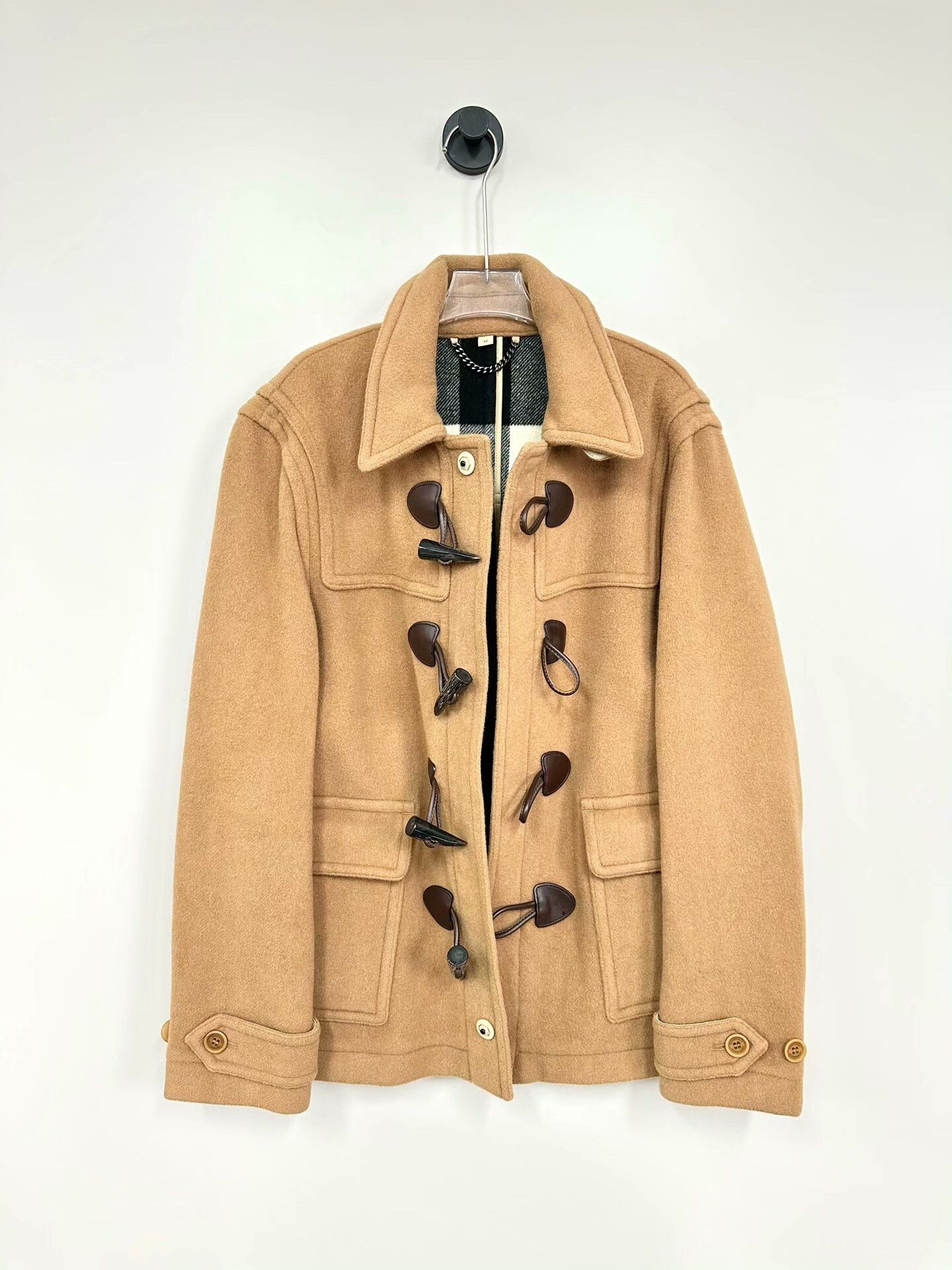 Burberry Burberry Camel Brown Horn Button Coat Size US M / EU 48-50 / 2 - 1 Thumbnail