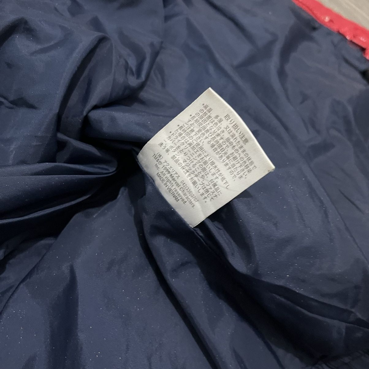 Marvel Comics VTG Marvel Comics Puffer Jacket Red on Navy Size US M / EU 48-50 / 2 - 12 Thumbnail