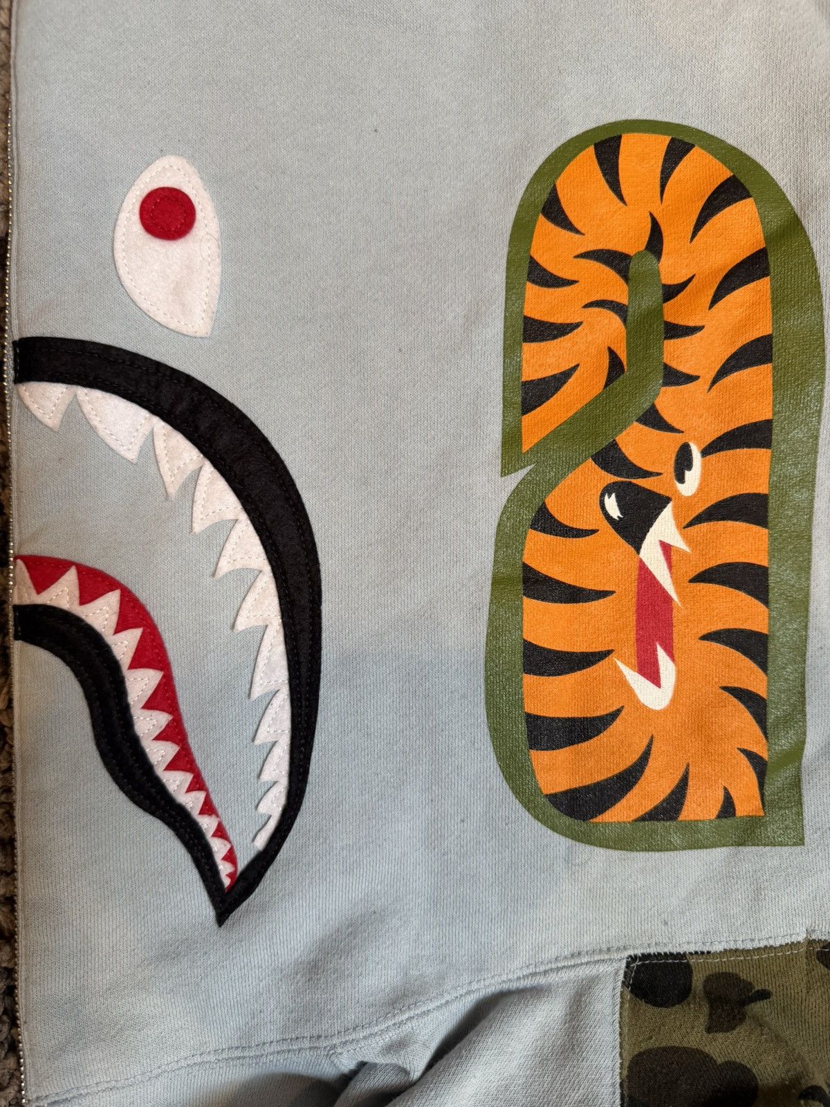 Bape A Bathing Ape Light Blue Camo Back Half Zip Up Shark Hoodie Size US L / EU 52-54 / 3 - 5 Thumbnail