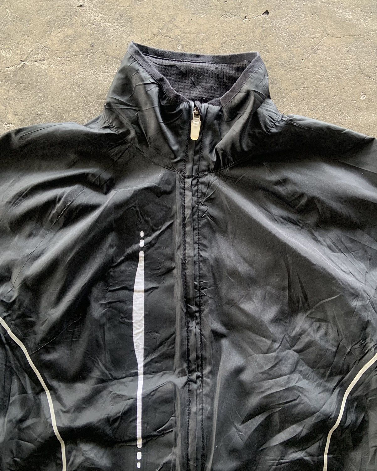 Japanese Brand × Nike × Vintage 2000s Nike+ Fitted Reflective Running Jacket Size US M / EU 48-50 / 2 - 3 Thumbnail