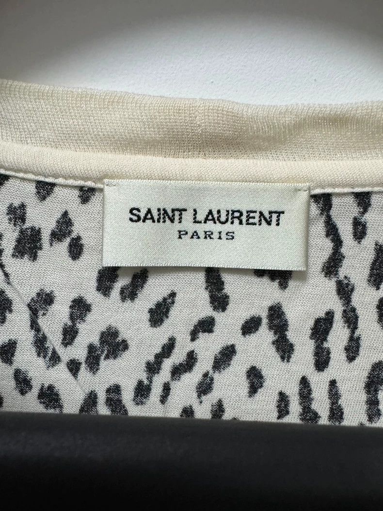 Saint Laurent Paris saint Laurent paris15ss full printed white leopard print s Size US L / EU 52-54 / 3 - 5 Thumbnail
