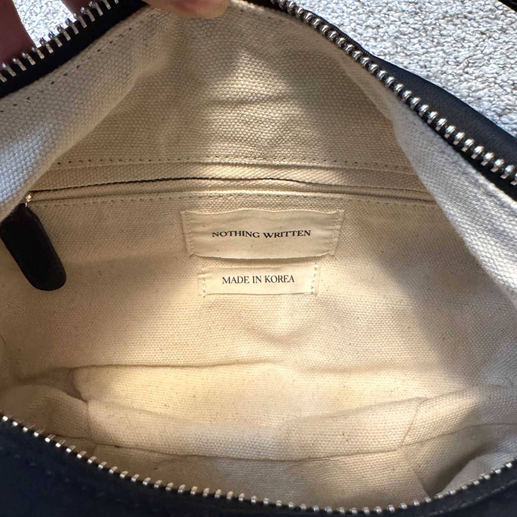 Vintage **Korea Designer Nothing Written Black Nylon Medium Shoulder Bag** User: Korea Designer Nothing Written Black Nylon Medium Shoulder Bag Size ONE SIZE - 3 Thumbnail