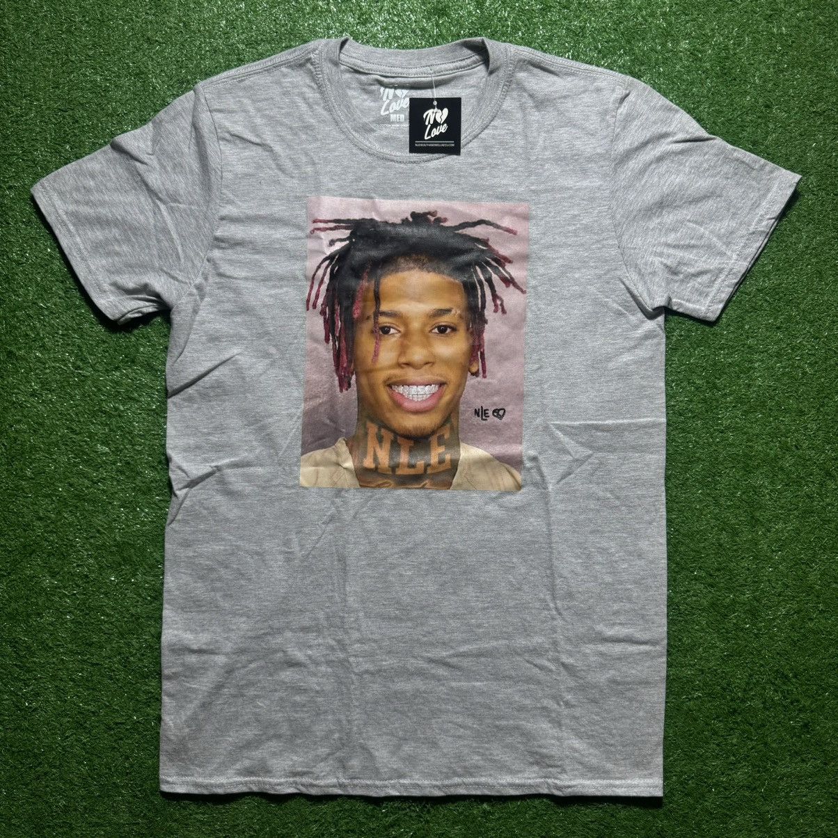 Rap Tees NLE CHOPPA “ MUGSHOT “ SIGNED BY NLE OFFICIAL MERCH 2021 Size US M / EU 48-50 / 2 - 1 Thumbnail