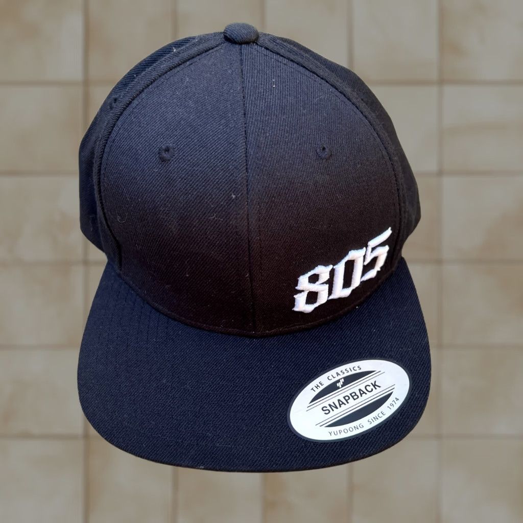 Vintage YUPOONG 805 Area Code Snapback Hat Men's One Size Wool Blend Cap Santa Barbara Black Wool Blend Snapback Hat Mens One Size Santa Barbara Size ONE SIZE - 1 Thumbnail