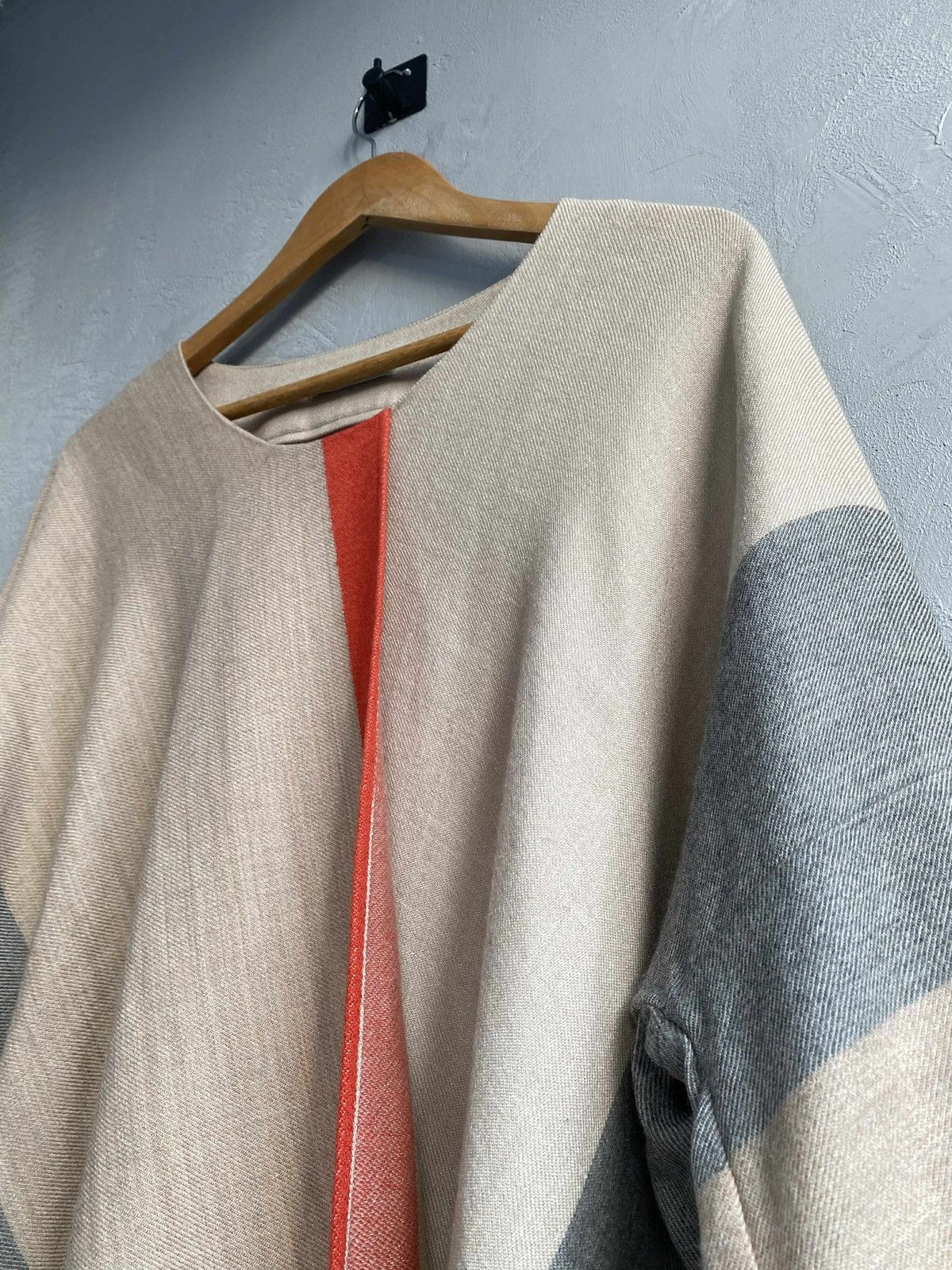 Tsumori Chisato Tsumori Chisato Beige Poncho Top Size M / US 6-8 / IT 42-44 - 3 Thumbnail