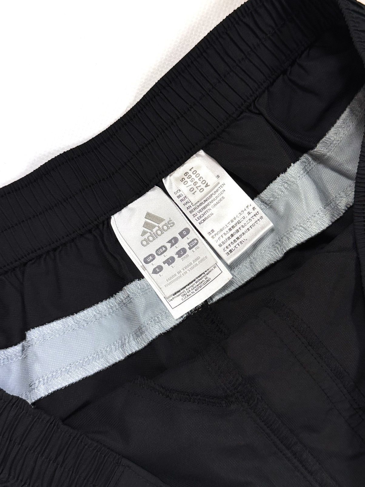 Adidas Y2k Rare Adidas Baggy Long Shorts Size US 32 / EU 48 - 15 Thumbnail