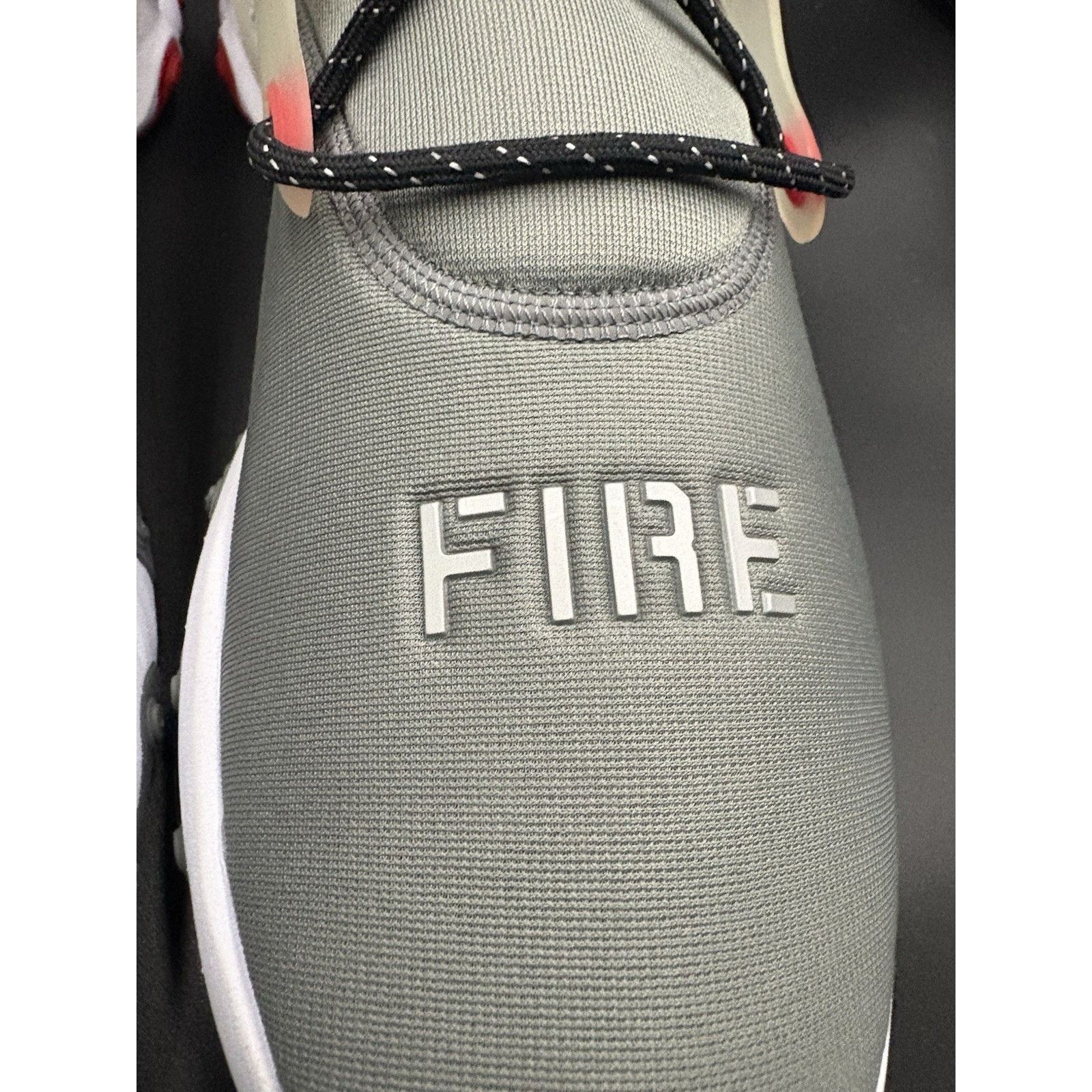 Nike Nike React Presto Air Force Falcons Athletic Shoes Men'sSz13 Size US 13 / EU 46 - 2 Thumbnail