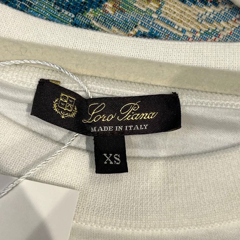 Loro Piana LORO PIANA Short sleeves in seven-seas Size XS / US 0-2 / IT 36-38 - 3 Thumbnail