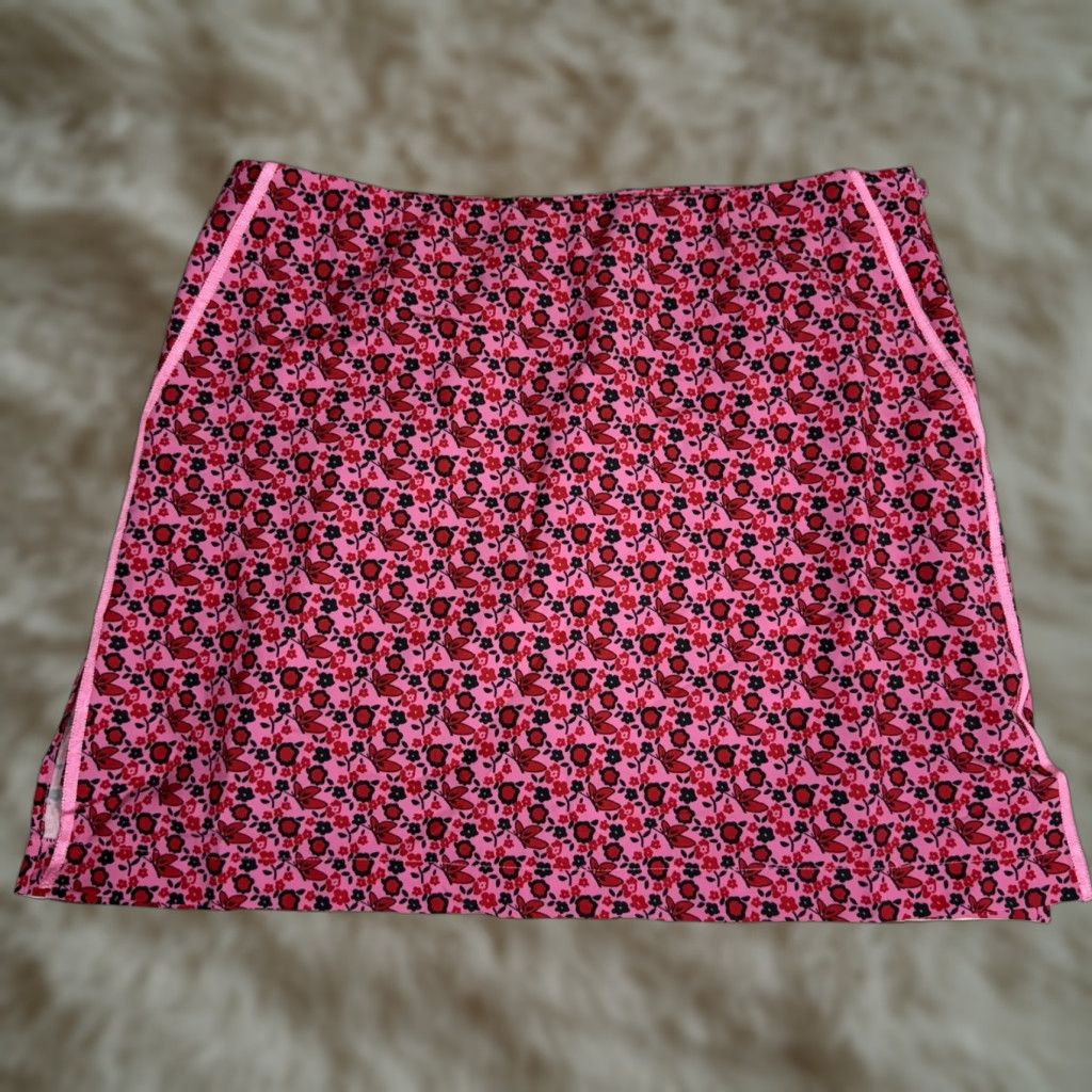 Pinko Golftini Women's Pink Skort Skirt Golf Active Microfloral Butterfly Sz 6 NWT Size 28" / US 6 / IT 42 - 1 Thumbnail