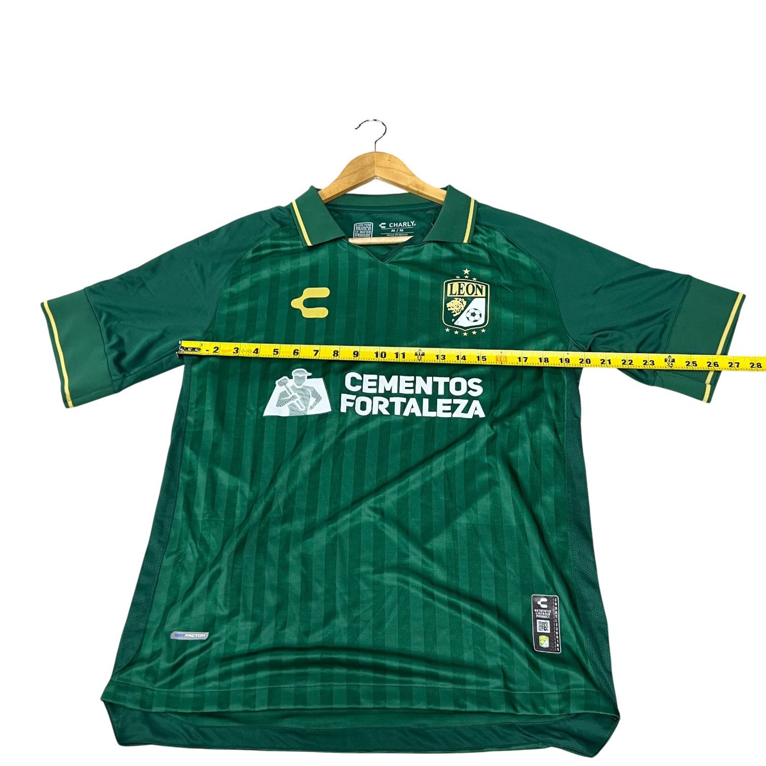 Other 23/24 Club Leon Kit Size US M / EU 48-50 / 2 - 2 Thumbnail