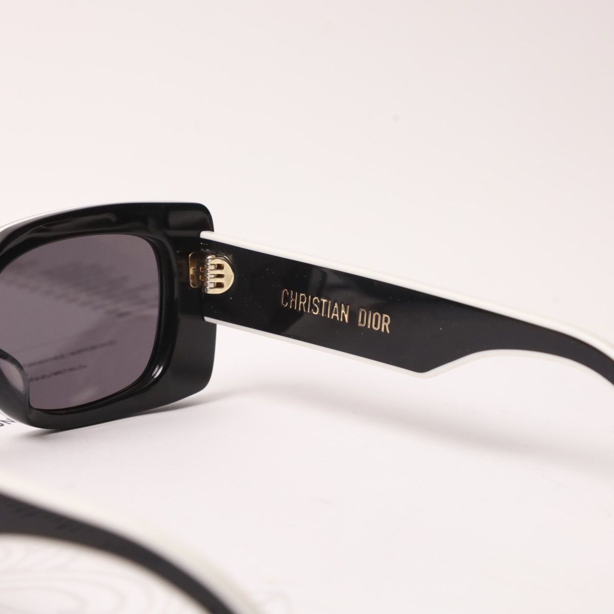 Dior DIOR DIORPACIFIC S1U SUNGLASSES Size ONE SIZE - 4 Thumbnail