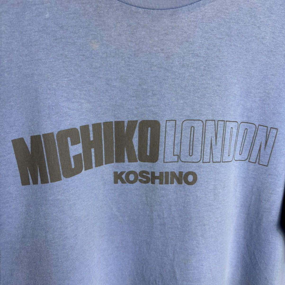 Michiko Koshino London Vintage 90s Michiko Koshino London Single Stitch T-Shirt Size US L / EU 52-54 / 3 - 3 Thumbnail