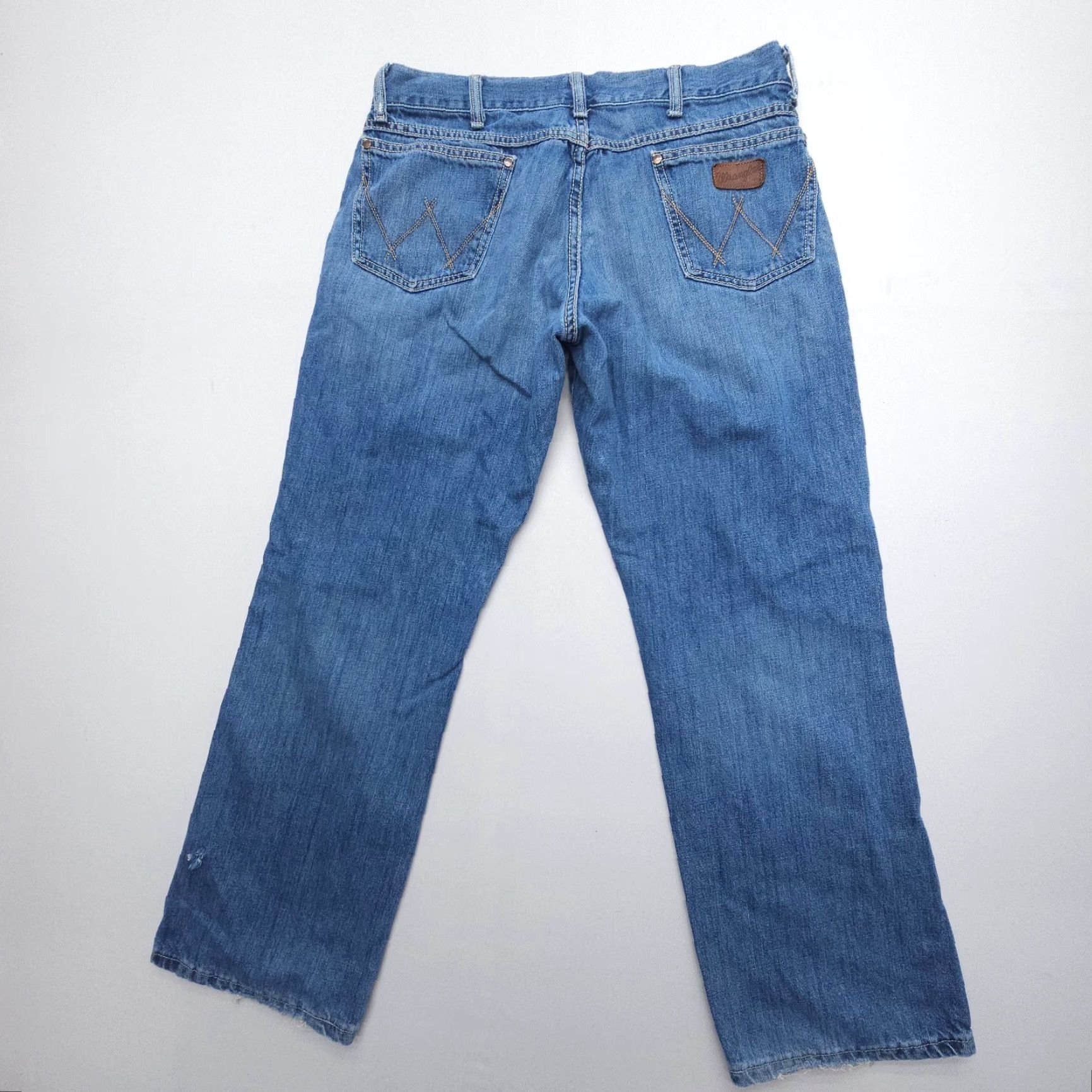 Wrangler Wrangler Retro Relaxed Boot Jeans Mens 34 x 29 Blue Measured Western Work Denim Size US 34 / EU 50 - 2 Thumbnail