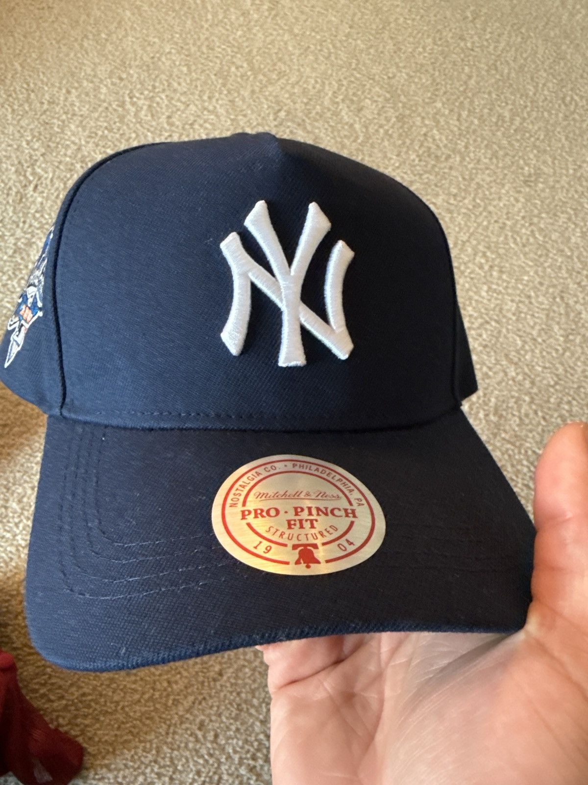 MLB × Mitchell & Ness NY YANKEES SNAPBACK! Size ONE SIZE - 1 Thumbnail