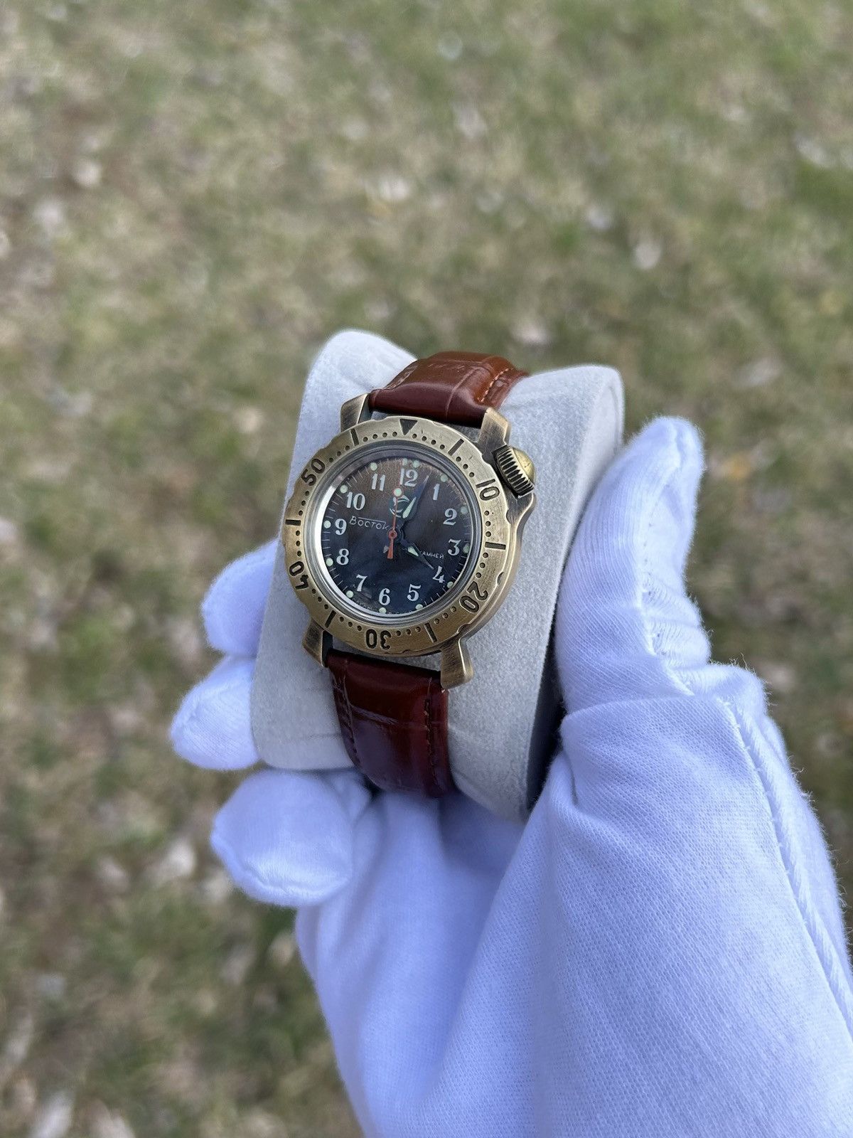 Vintage Vintage Watch Vostok Mechanical Authentic 1980s Size ONE SIZE - 3 Thumbnail