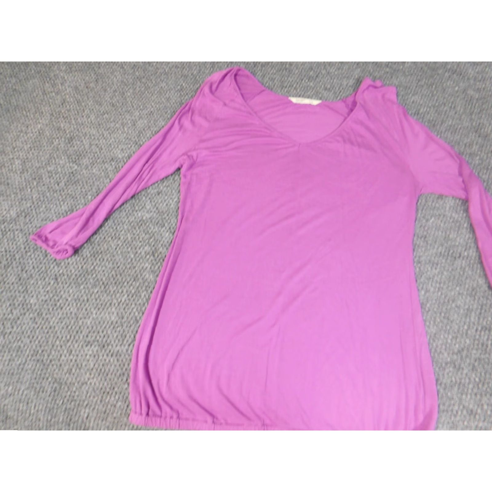 Old Navy Old Navy Womens Blouse M Purple Stretch Crew Neck Pullover Casual Regular Size M / US 6-8 / IT 42-44 - 2 Thumbnail