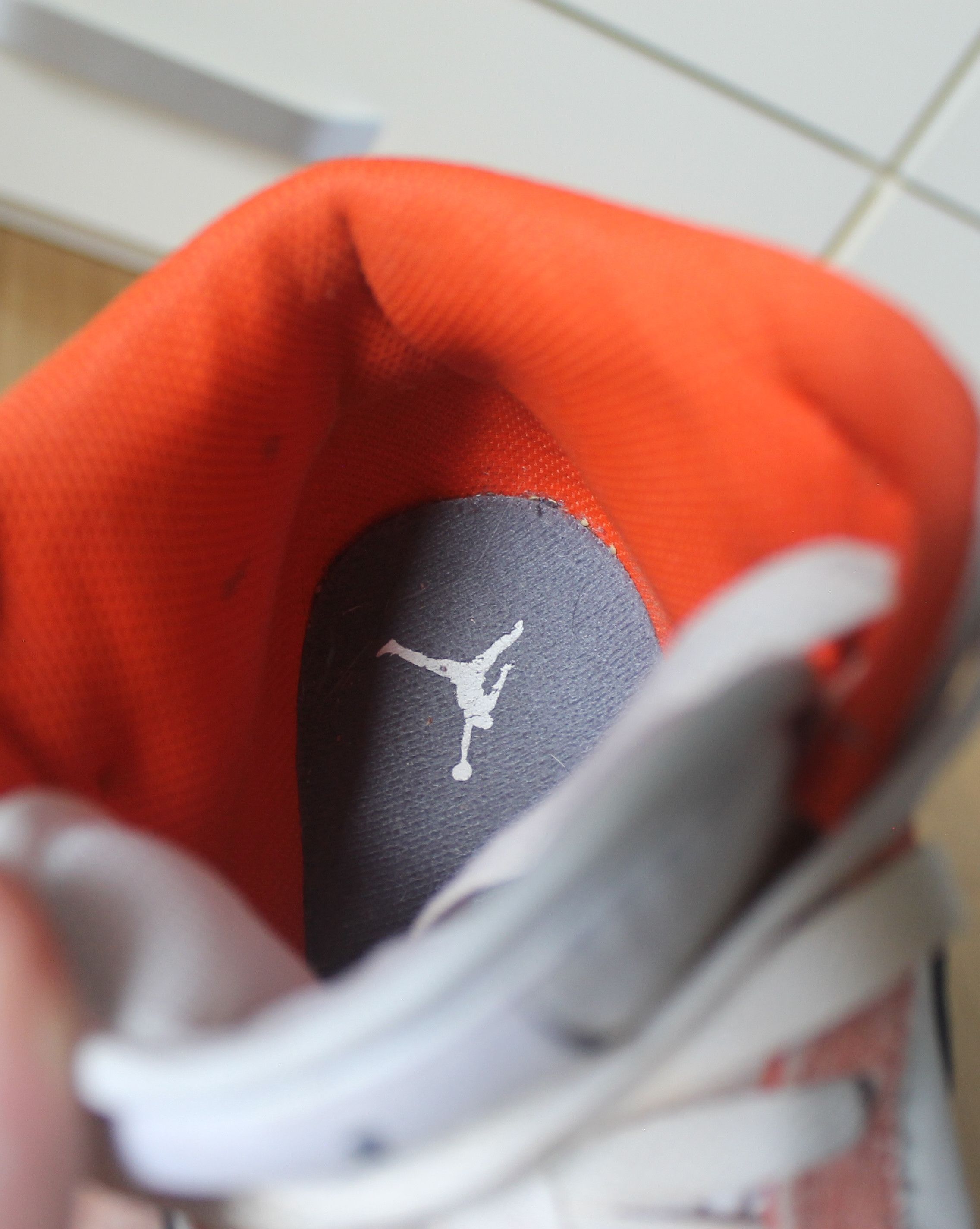 Jordan Brand × Nike Nike Air Jordan 1 Mid Team Orange Black Sail White Size US 5.5 / IT 35.5 - 13 Thumbnail