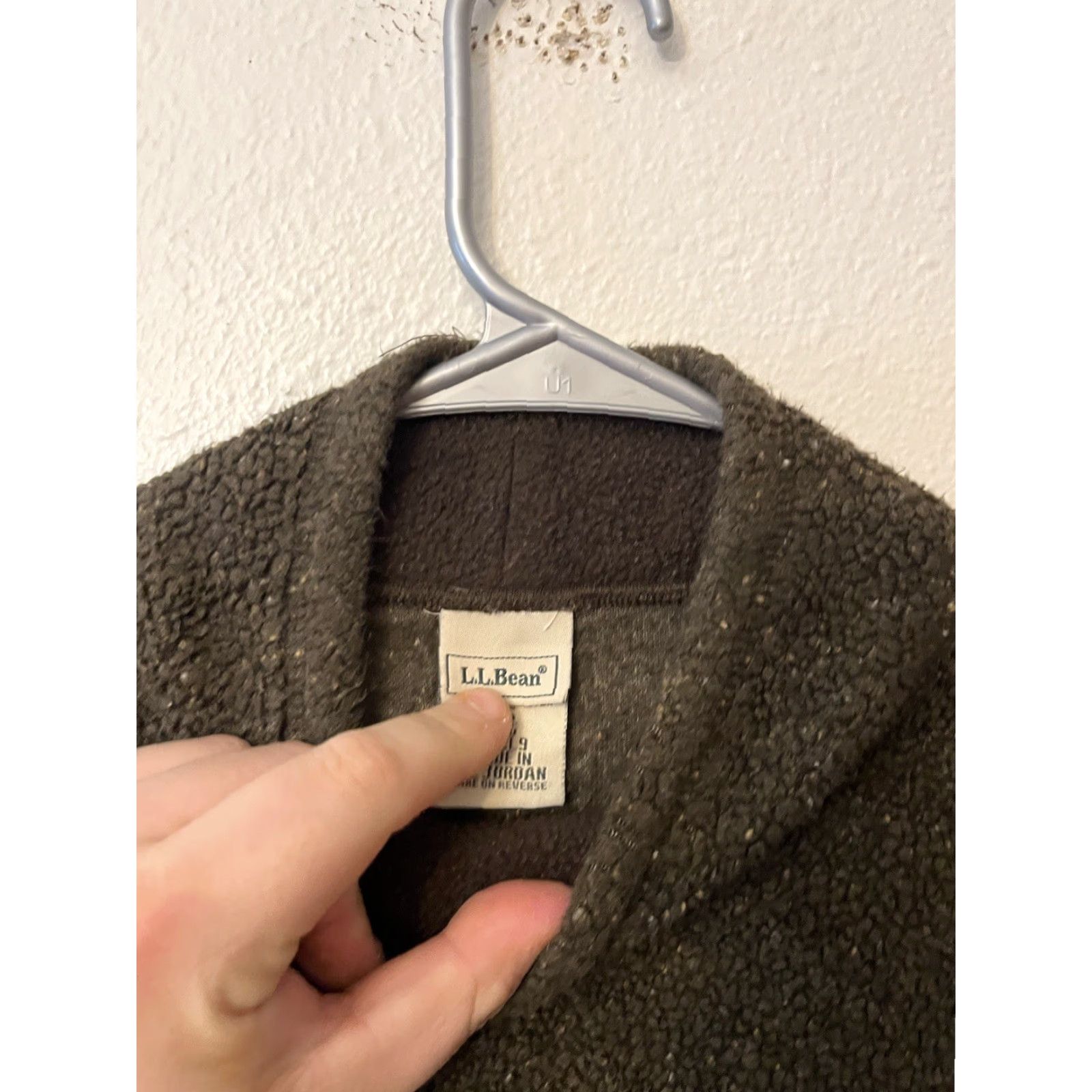 Vintage L.L. Bean Women's Long Sleeve Fleece Shirt XS Brown Pullover Shirts Women XS Brown Fleece Long Sleeve Vintage? (No vintage indicated) Size XS / US 0-2 / IT 36-38 - 4 Thumbnail