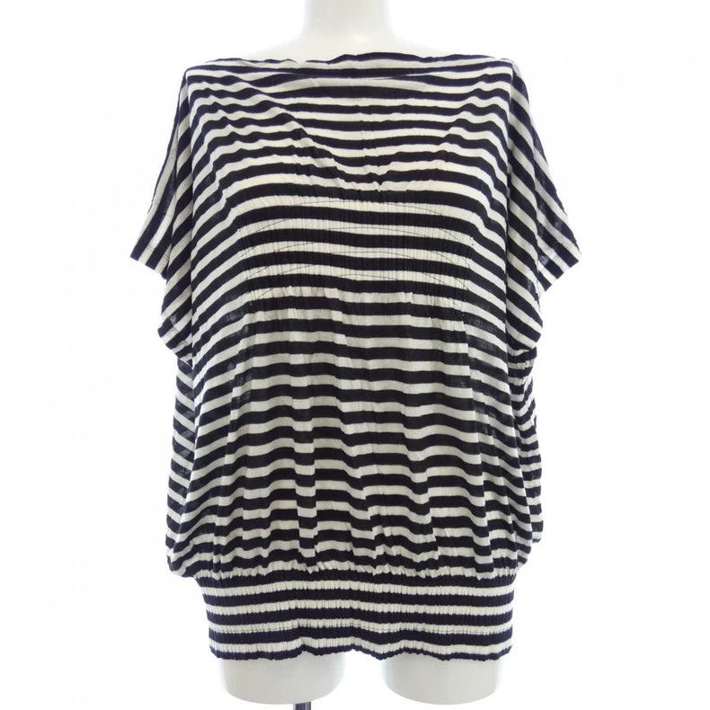 Issey Miyake Issey Miyake size:3 Black and white striped tapered top Size S / US 4 / IT 40 - 1 Thumbnail