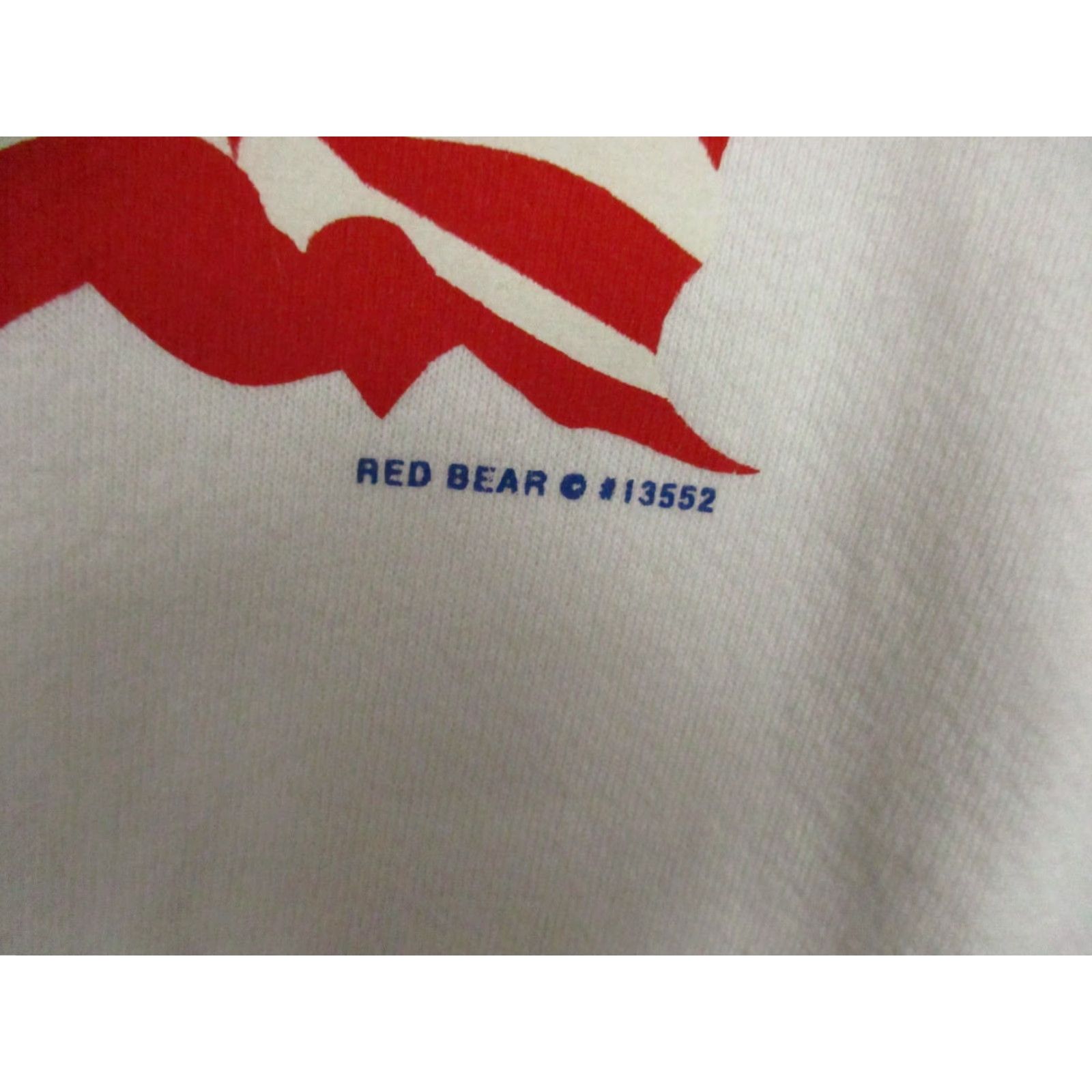 Nike VINTAGE Nike USA Flag Sweatshirt Large Adult White Long Sleeve Sweatshirt Mens 90s USA Nike Shirt Size US L / EU 52-54 / 3 - 5 Thumbnail