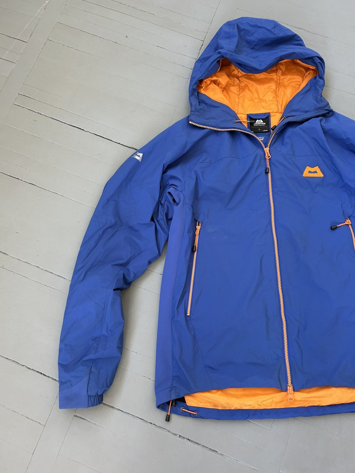 Mountain Equipment Company Mountain Equipment jacket with hood outdoor Size US L / EU 52-54 / 3 - 4 Thumbnail