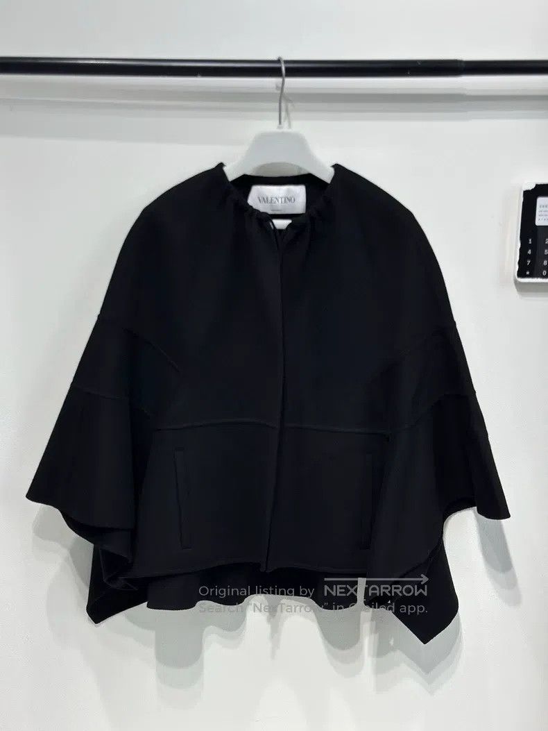 Valentino Valentino Cashmere cape coat Size S / US 4 / IT 40 - 1 Thumbnail