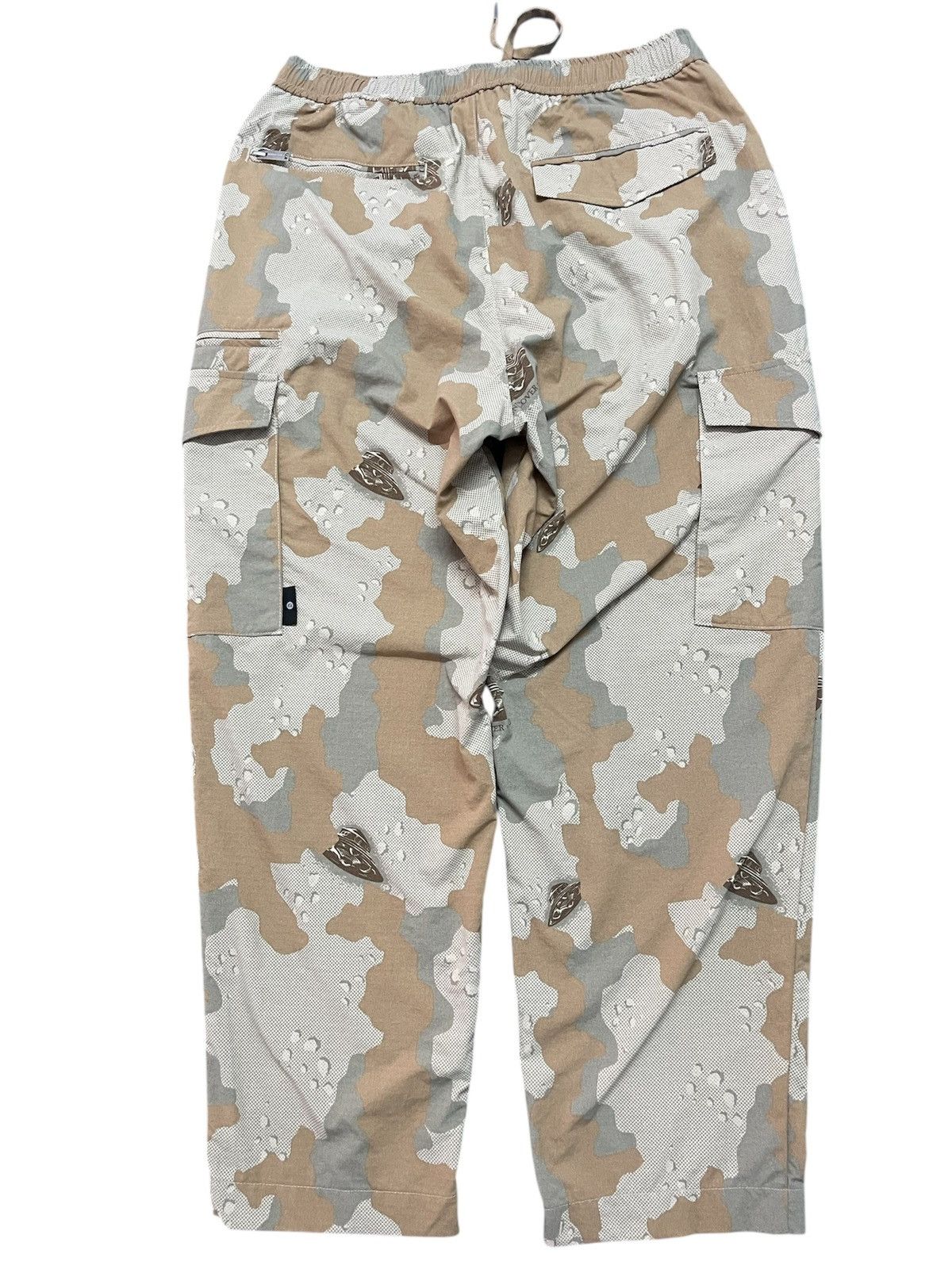 GU × Jun Takahashi × Undercover Offer🔥Undercover Gu cargo pant Military camouflage Size US 30 / EU 46 - 20 Thumbnail
