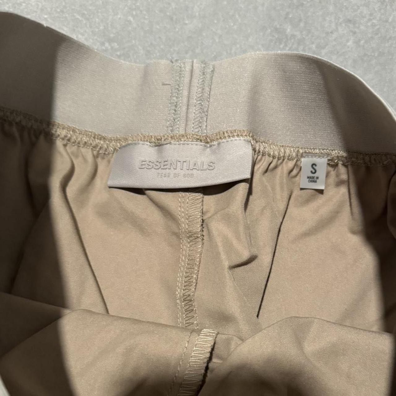 Fear of God Fear of God Essentials Cargo Pants Size 26" / US 2 / IT 38 - 5 Thumbnail
