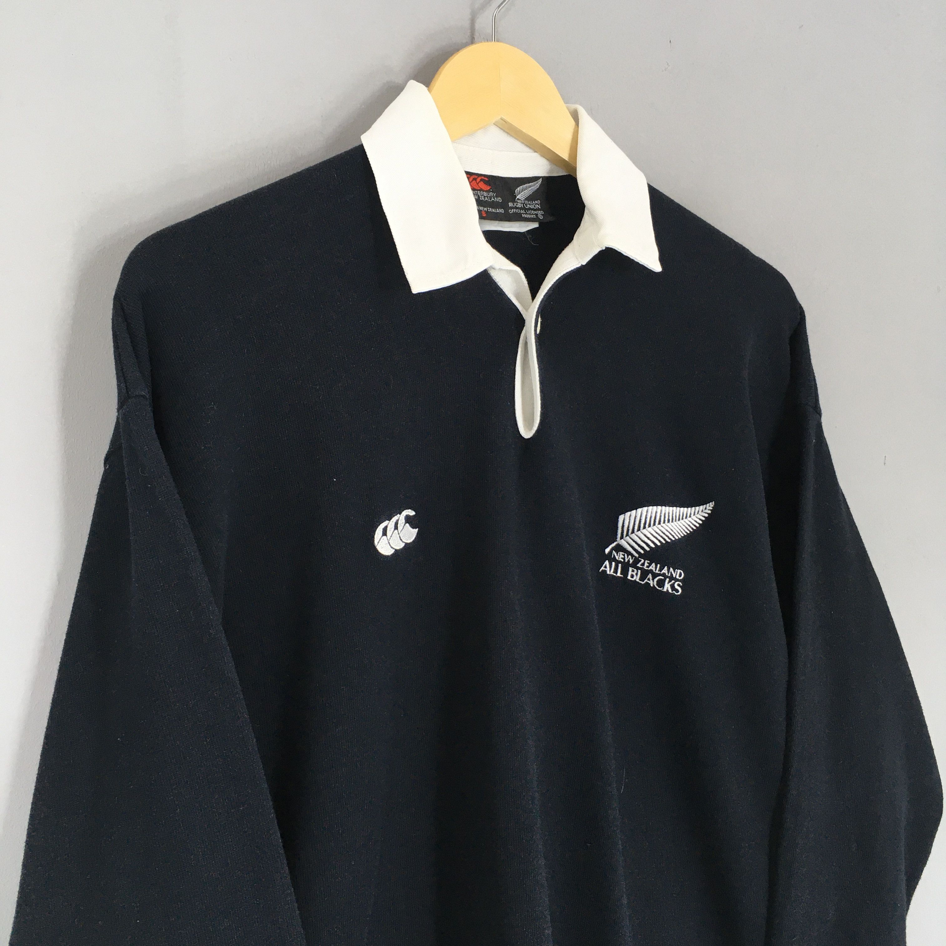 Canterbury of New Zealand Vintage 90s Canterbury Of New Zealand All Blacks Rugby S Size US S / EU 44-46 / 1 - 3 Thumbnail