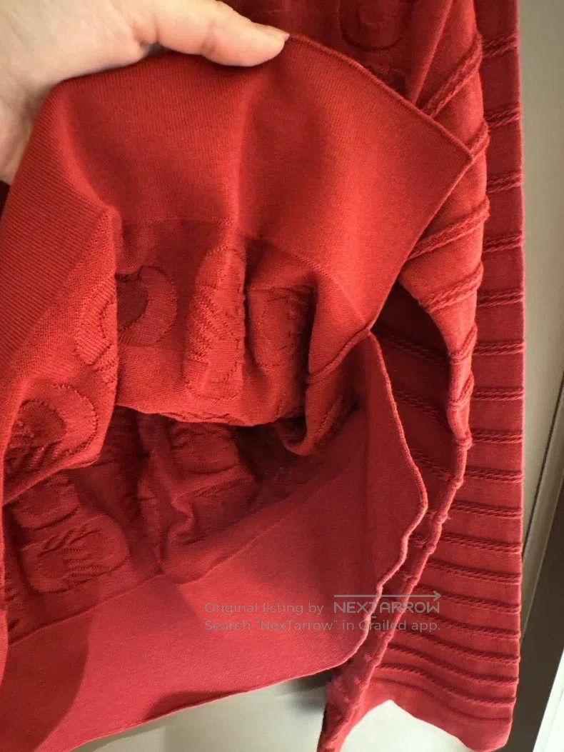 Hermes Hermes Red Pig Nose Button Printed Sweater Size XXS / US 00 / IT 34 - 6 Thumbnail