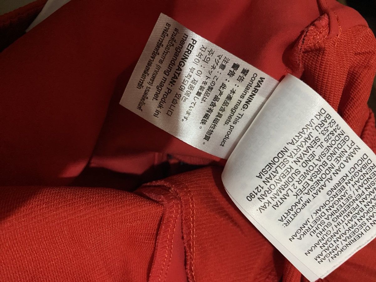 1017 ALYX 9SM × MMW × Nike Nike x MMW university red Tech pants Size 30" / US 8 / IT 44 - 9 Thumbnail