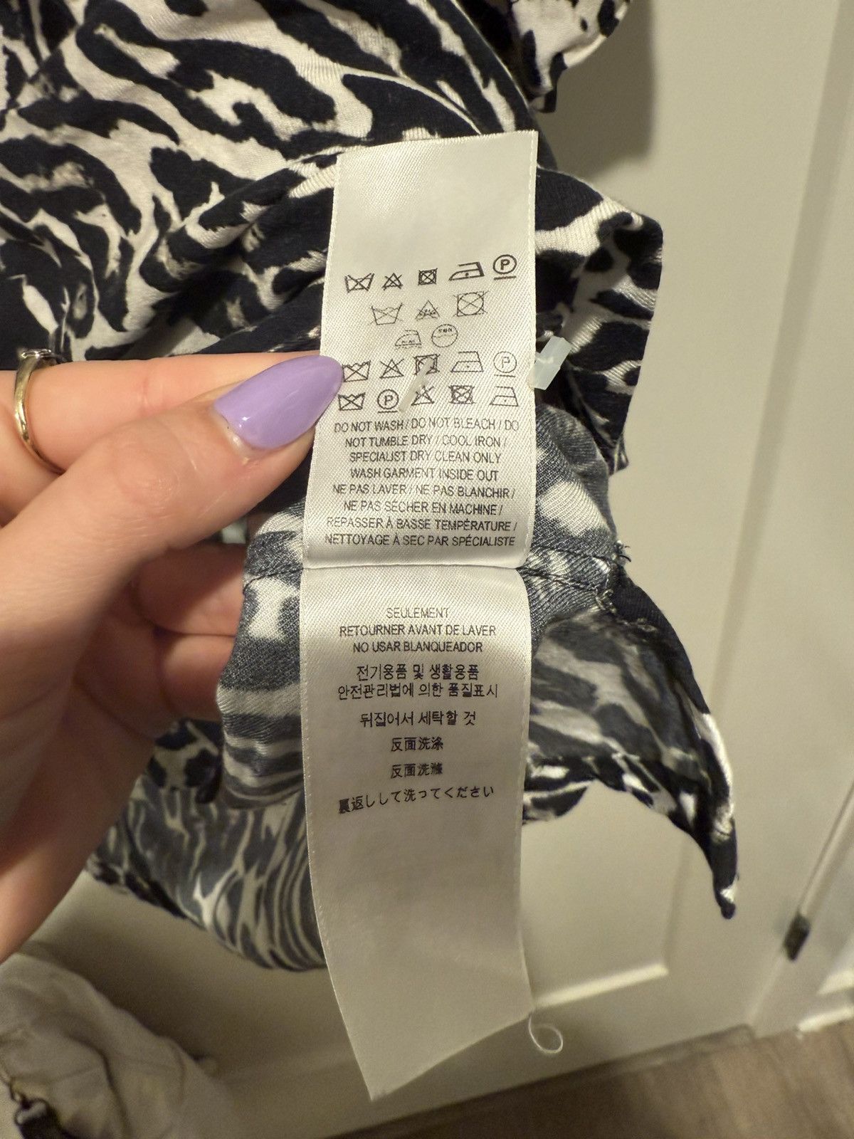 Burberry Burberry Animal Print Button Up Size US L / EU 52-54 / 3 - 6 Thumbnail