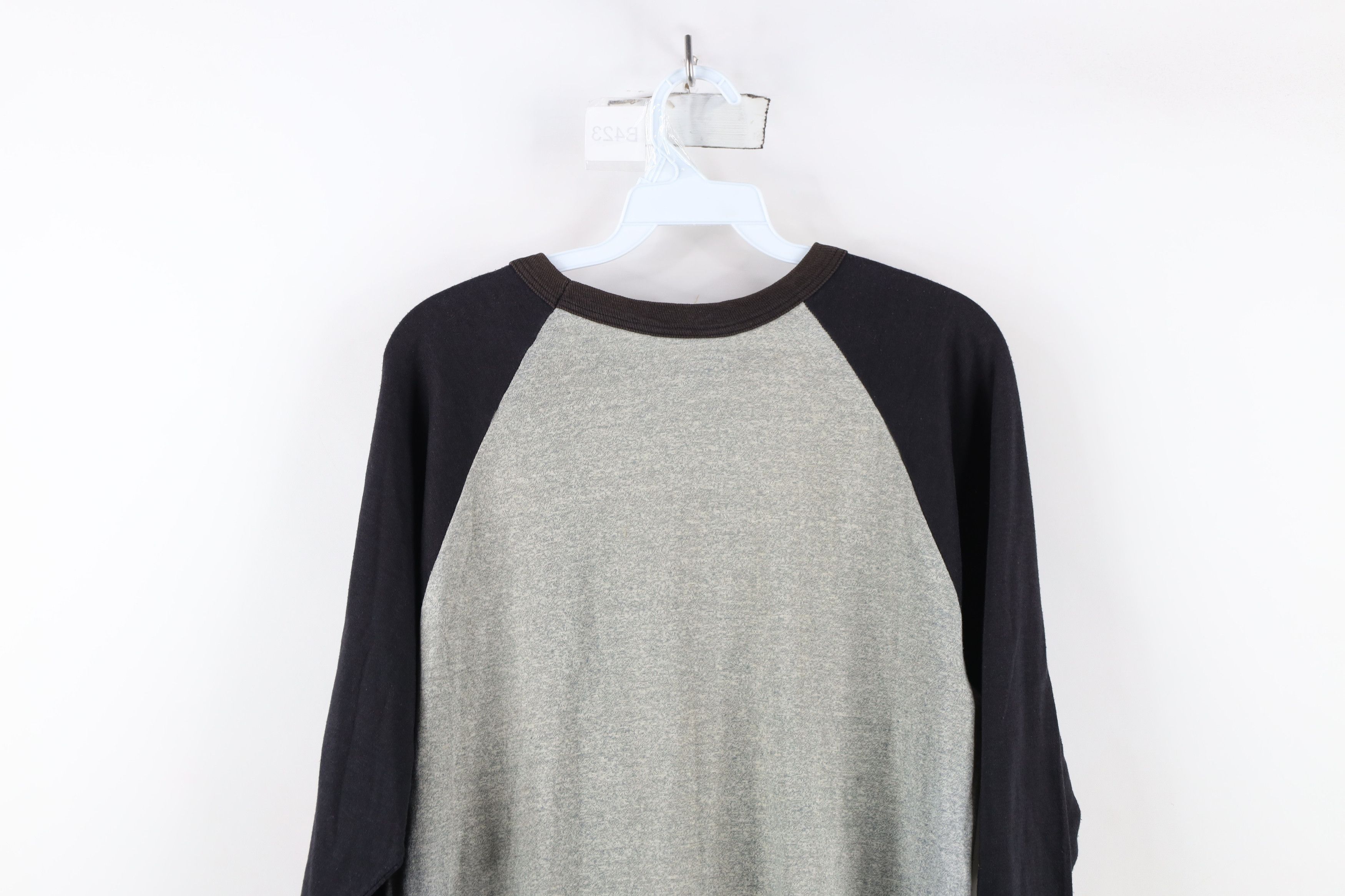 Vintage Vintage 70s Streetwear Alaska 3/4 Sleeve Raglan T-Shirt USA Size US L / EU 52-54 / 3 - 13 Thumbnail