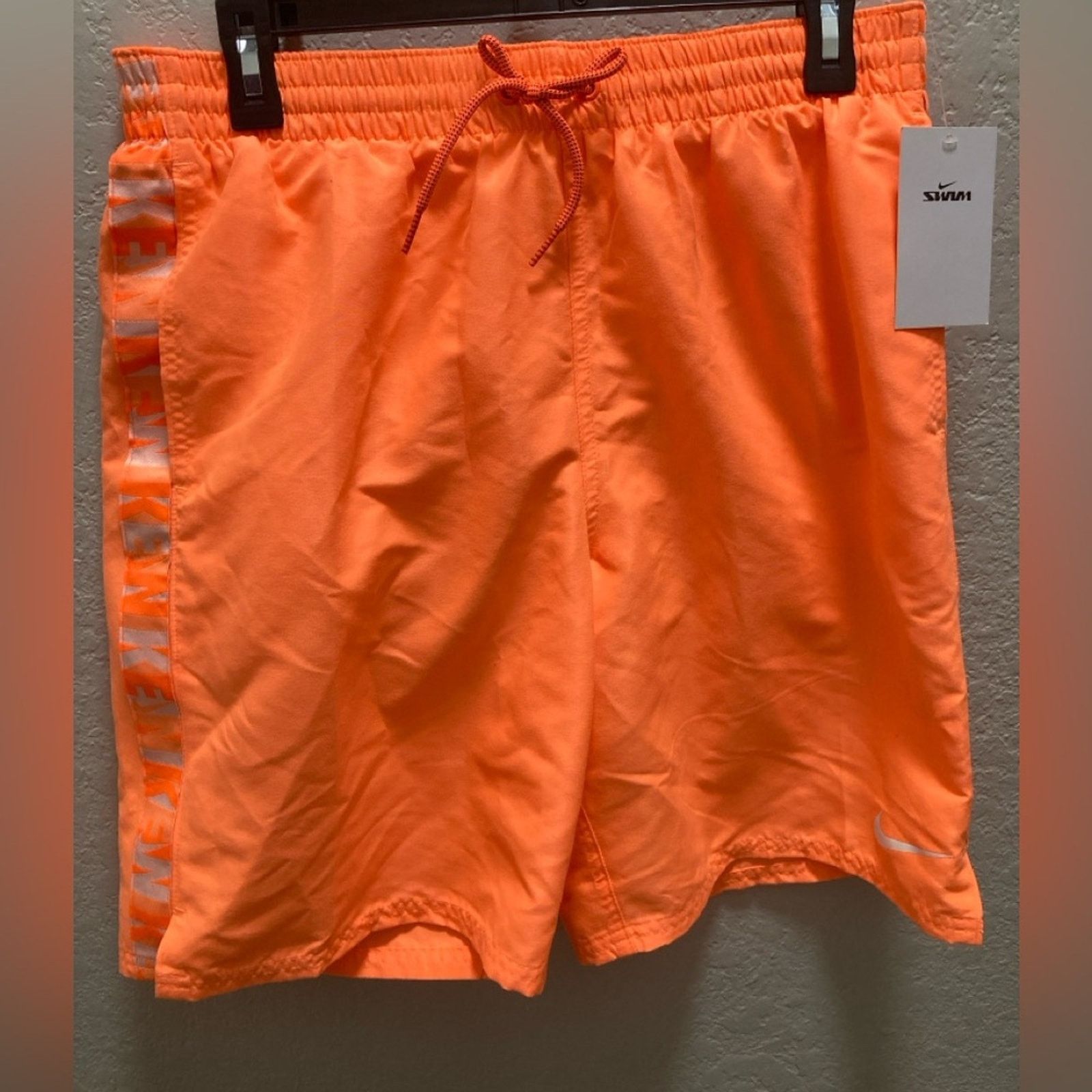 Nike Nike Men Orange Swim Trunks Size Medium with Pockets Size US 30 / EU 46 - 1 Thumbnail