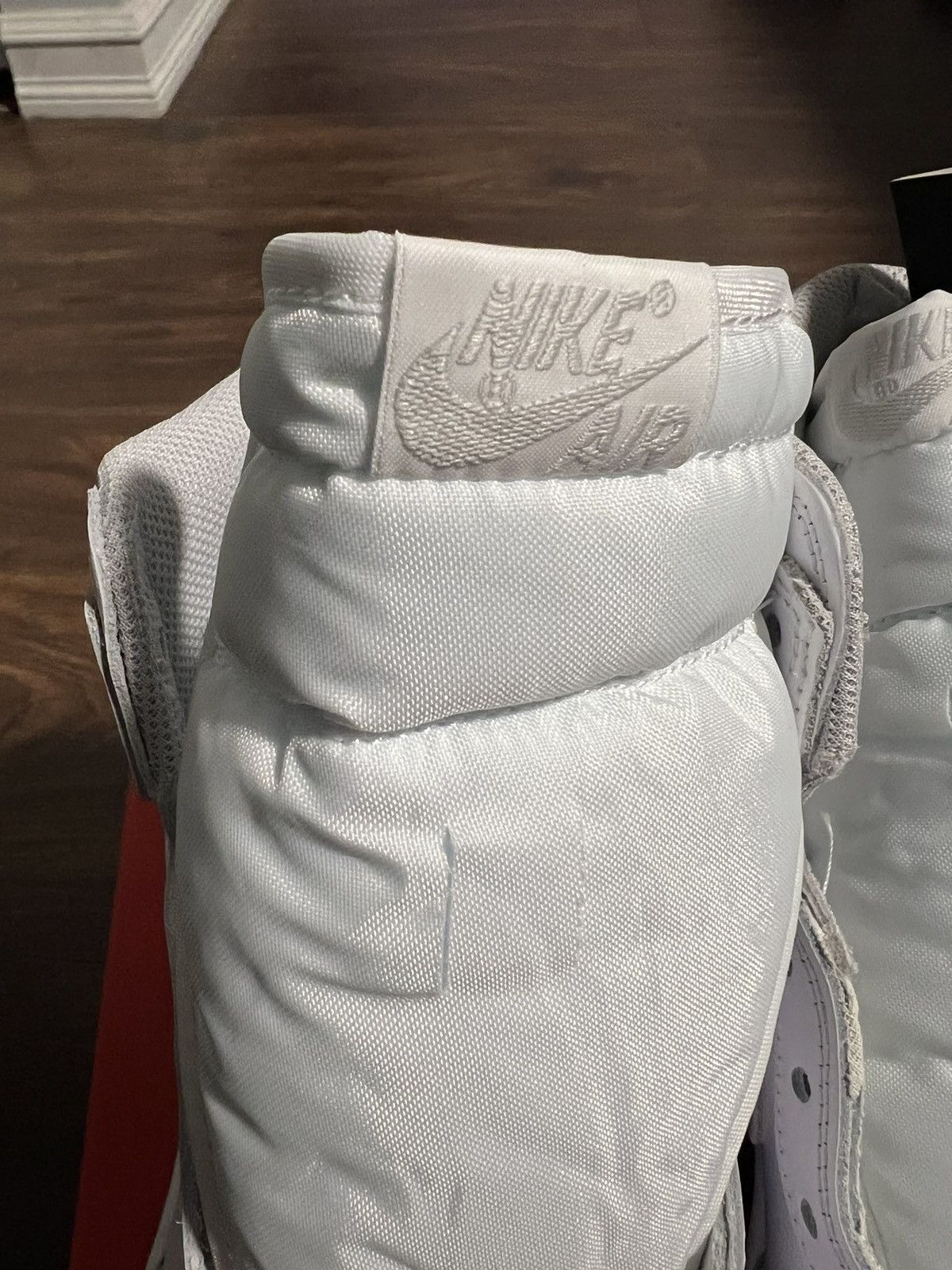 Jordan Brand Air Jordan 1 ‘85 OG Neutral Grey US Size 9 Size US 9 / EU 42 - 5 Thumbnail