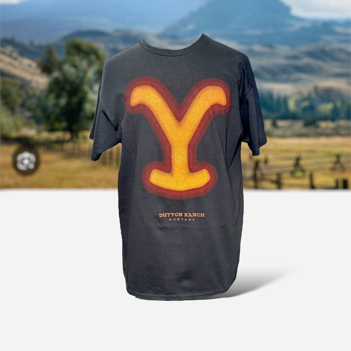 Other Licensed Men’s Black Glowing Brand Dutton Ranch T-Shirt Sz L Size US L / EU 52-54 / 3 - 2 Thumbnail