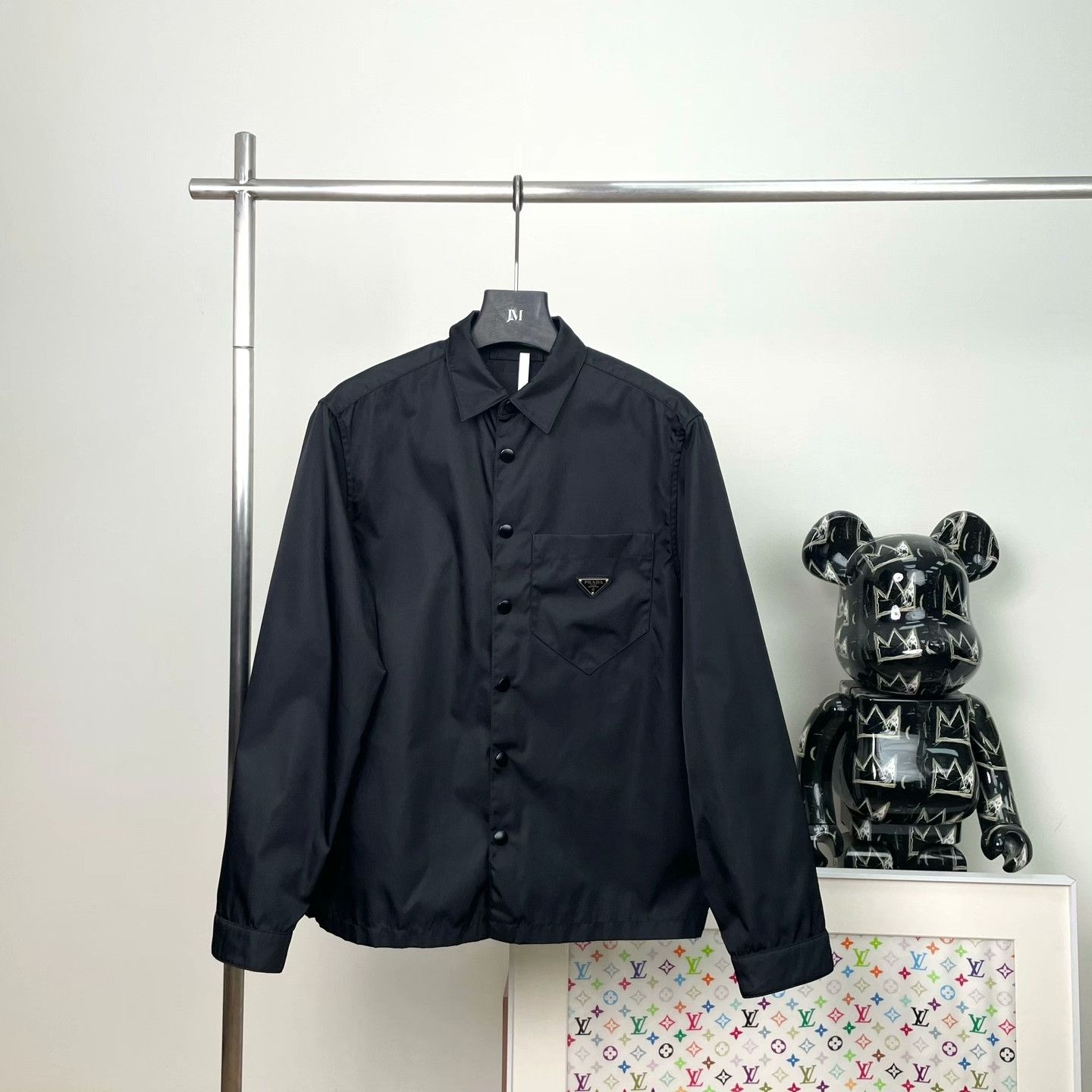 Prada Prada Retro Oversized Light Jacket s Men Size US S / EU 44-46 / 1 - 1 Thumbnail