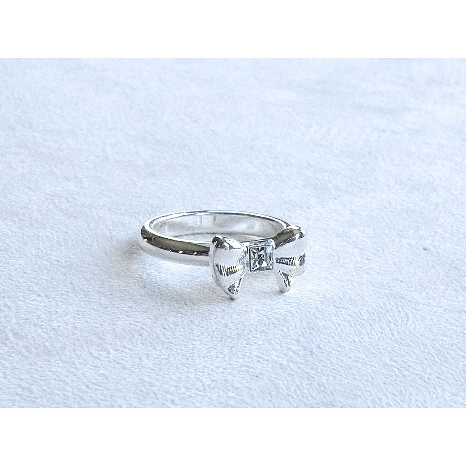 Brighton Brighton Bow Tie Ring Silver Plated Size 5.75 Cute Size ONE SIZE - 2 Thumbnail