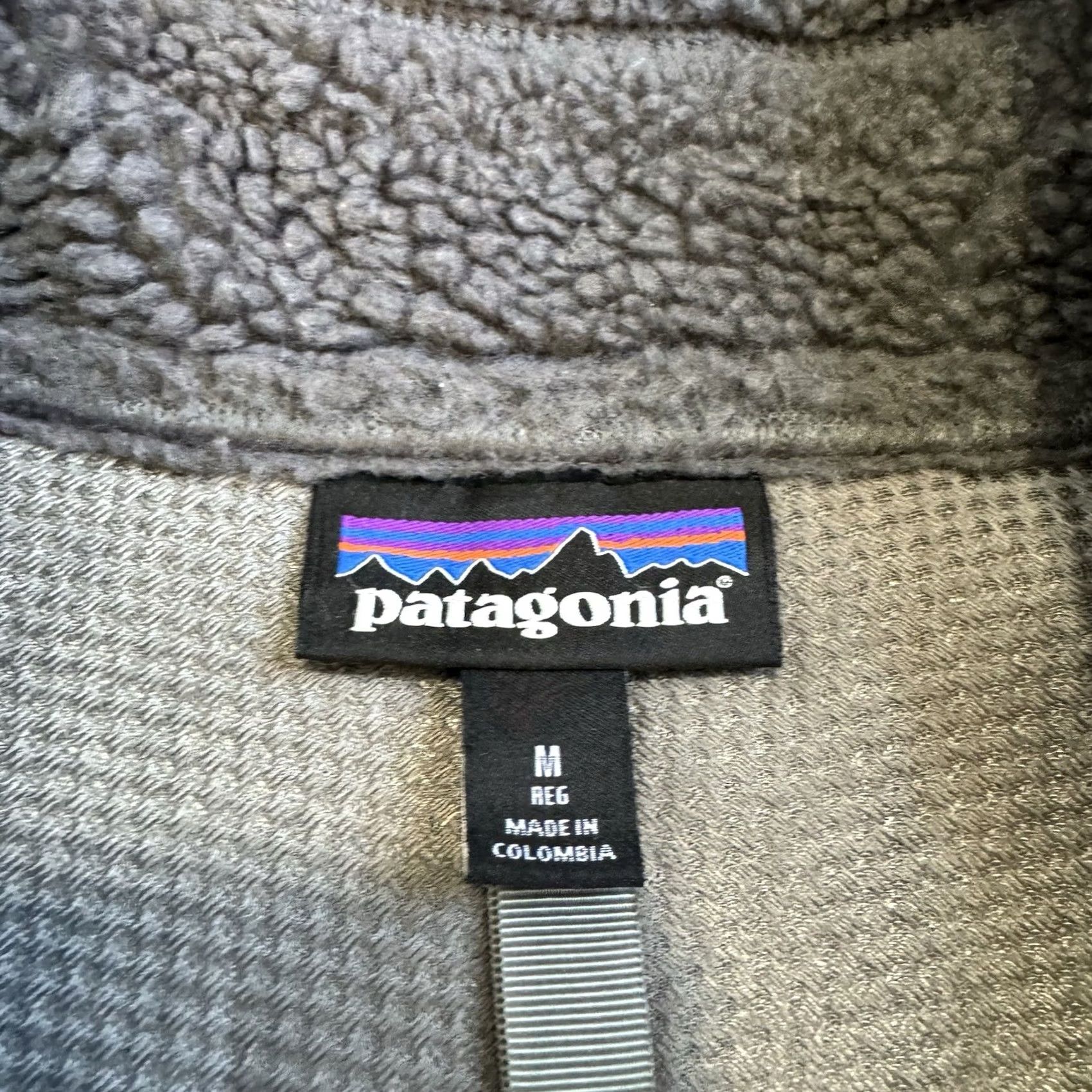 Patagonia Patagonia Vest M Classic Retro-X Fleece Full Zip Gray Red Windbreaker/Logo Knit Mid-Length, Regular Fit, Men Size US M / EU 48-50 / 2 - 3 Thumbnail