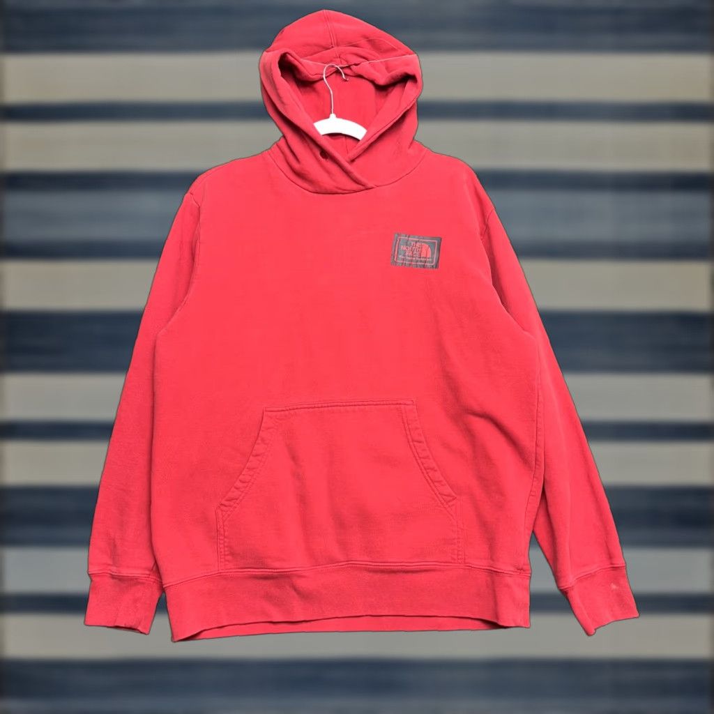 The North Face VINTAGE The North Face Hoodie Shirt Mens Large Red Graphic Print 1968 Alpine Equipment USA Outdoor Retro 90s Mens Size US L / EU 52-54 / 3 - 1 Thumbnail