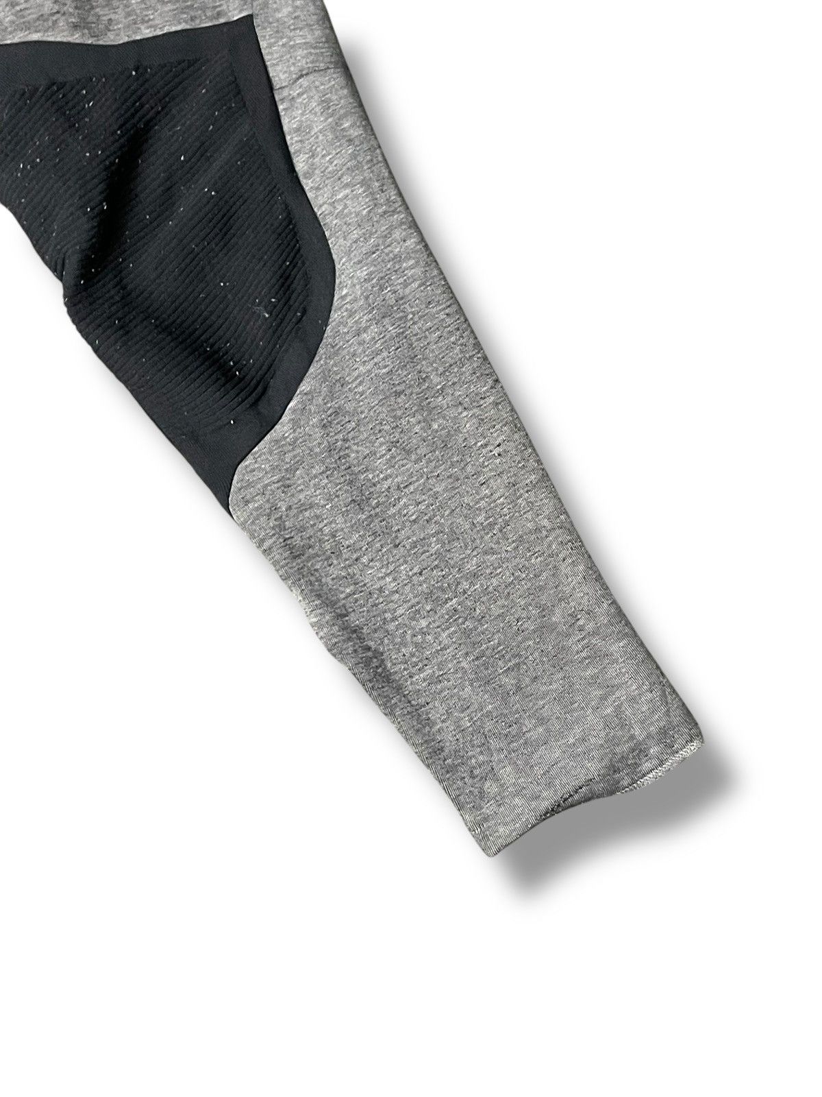 Japanese Brand × Nike × Vintage Vintage NIKE Tech Fleece Pants (82) Size US 30 / EU 46 - 4 Thumbnail